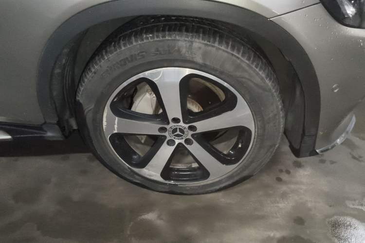 Used Mercedes-Benz GLC 2019 GLC 260 L 4MATIC Luxury Model
