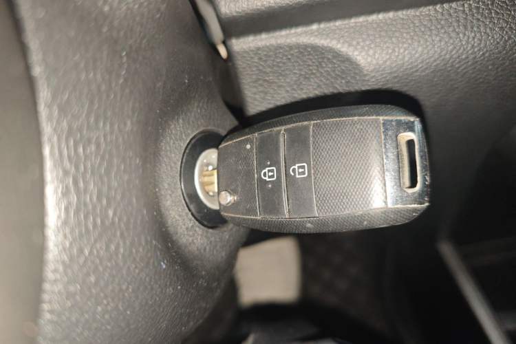 Used Kia Pegas 2017 1.4L Automatic Value Edition Vehicle Key