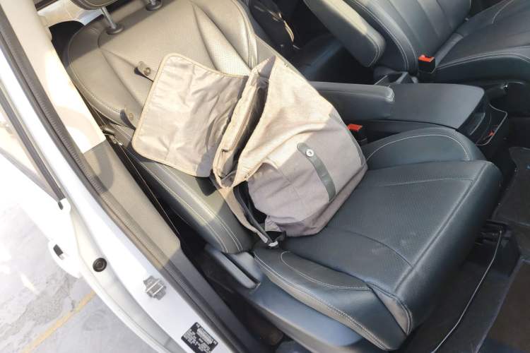 Used SAIC MAXUS G20 2023 ES 2.0T Gasoline Automatic Value Edition
