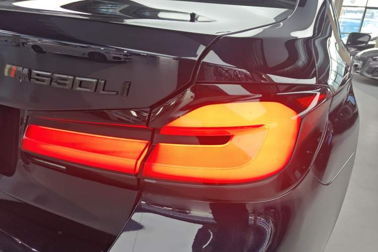 Used BMW 5 Series 2021 Restyled 530Li Luxury Edition M Sport Package
