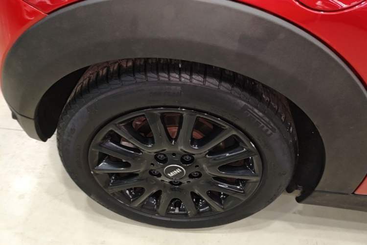 Used MINI 2016 1.2T ONE Pioneer Edition Right Rear Wheel Hub