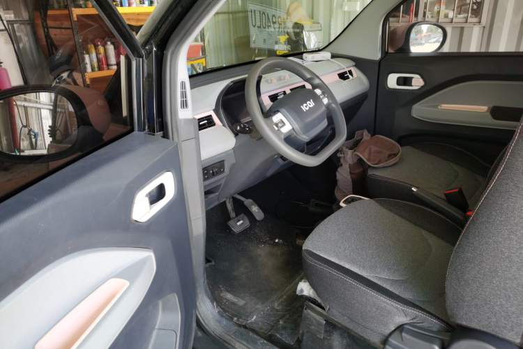 Used Chery New Energy QQ Ice Cream 2022 170km Sundae Phosphate Lithium-Ion