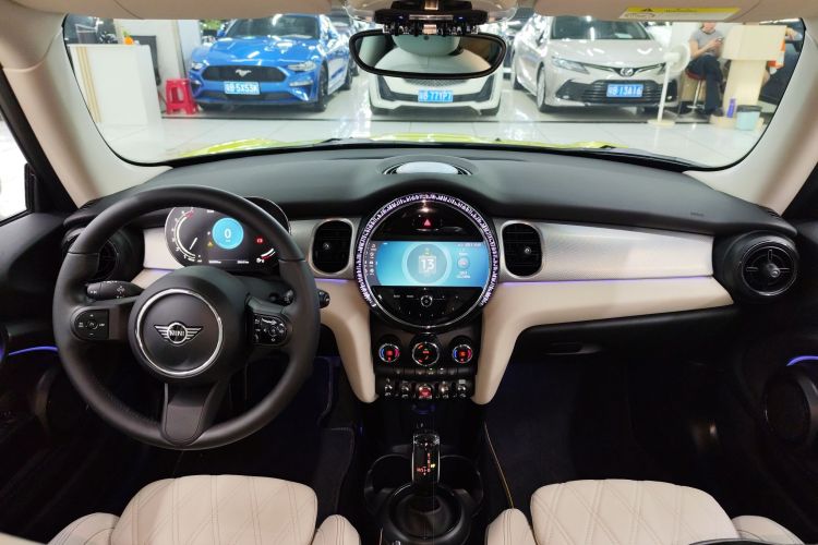 Used MINI MINI 2022 Updated 1.5T COOPER Artist