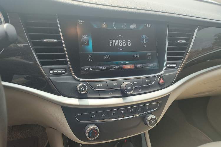 Used Buick Verano 2018 Sedan 15S Automatic Leading Model
