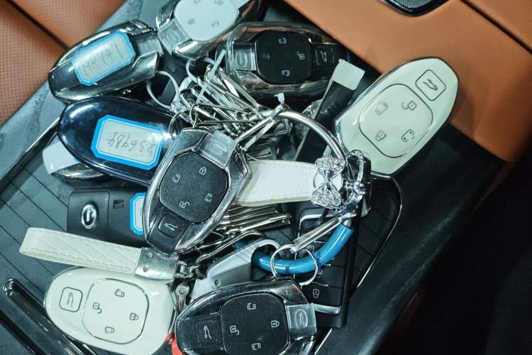 Used GAC Trumpchi Xiangwang M8 2025 Kunkun Series Ultra First-Class Cabin Vehicle Key