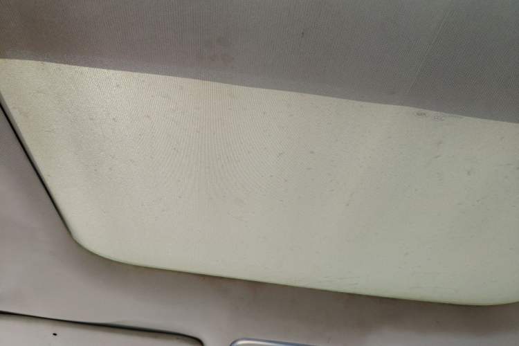 Used Geely Auto Emgrand X7 Sport 2016 2.0L Manual ZhiShang Version
