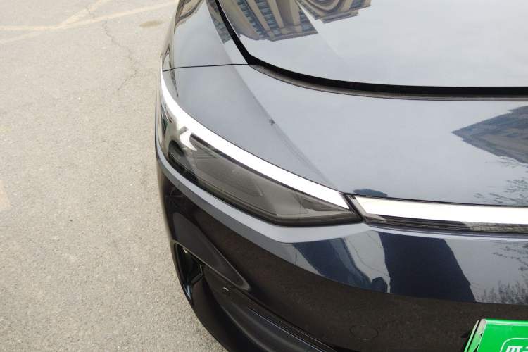 Used Volkswagen ID.7 VIZZION 2024 PRO Model Right Front Headlight