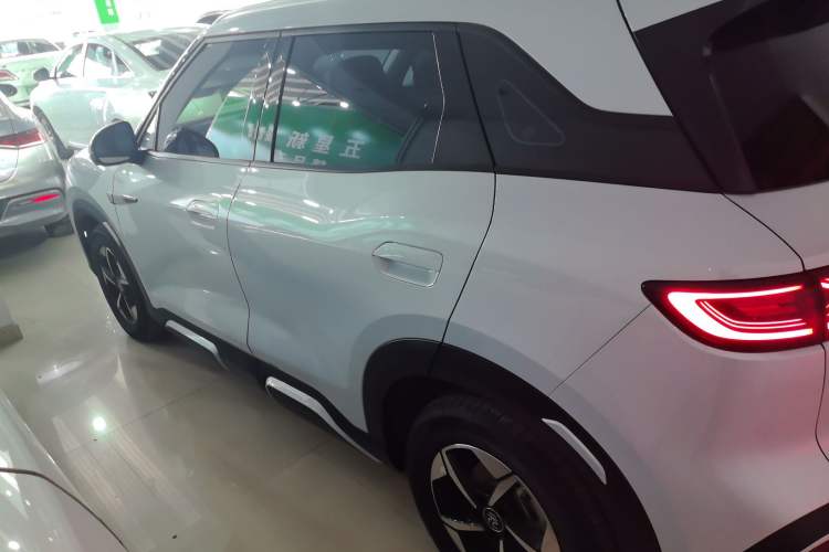 Used BYD Yuan UP 2024 401KM Beyond Edition