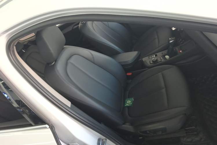 Used BMW X1 2019 sDrive20Li Leading Model