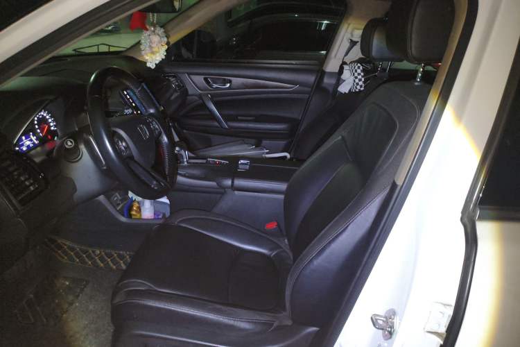 Used Honda Avancier 2017 240TURBO Two-Wheel Drive Luxury Edition
