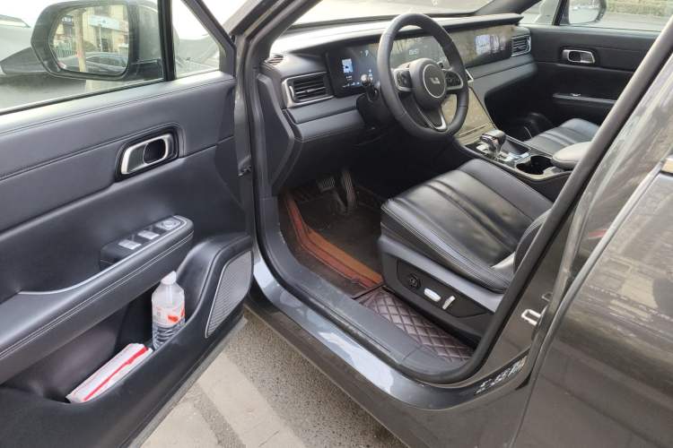 Used Li Auto ONE 2020 Extended-Range 6-Seater Version Driver Seat