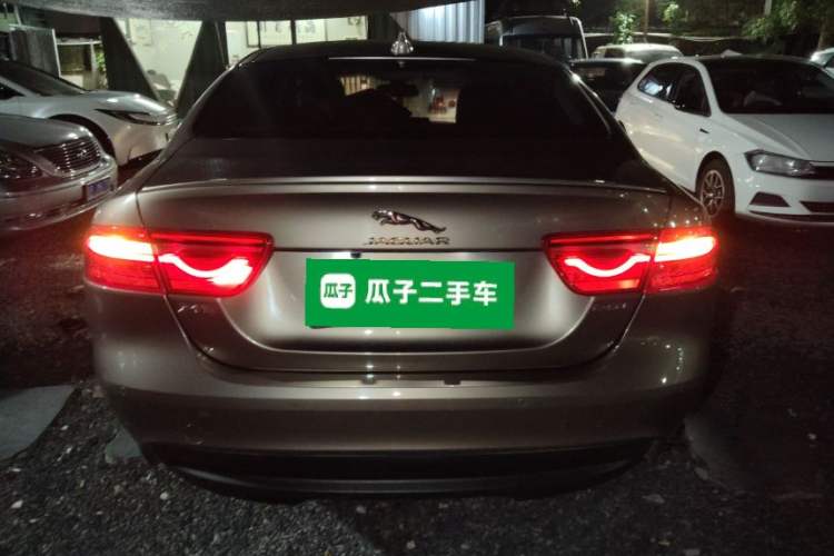 Used Jaguar XE 2017 2.0T 200 PS R-Sport