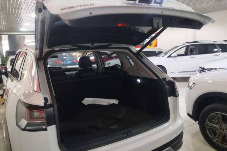 Used Volkswagen Tayron 2023 300TSI Two-Wheel-Drive Luxury Plus Advanced Edition