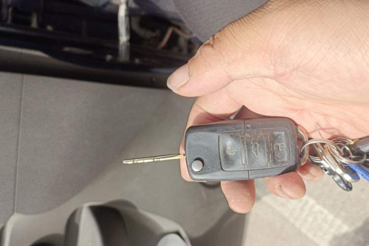 Used Wuling Hongguang 2014 1.2L Base Model China IV
