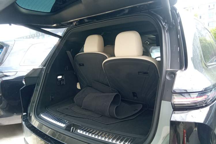 Used Li Auto L9 2022 Max model Trunk