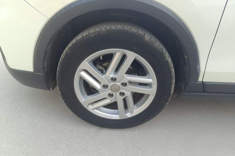 Used Venucia T60 2020 1.6L CVT Smart Drive Version China VI Standard