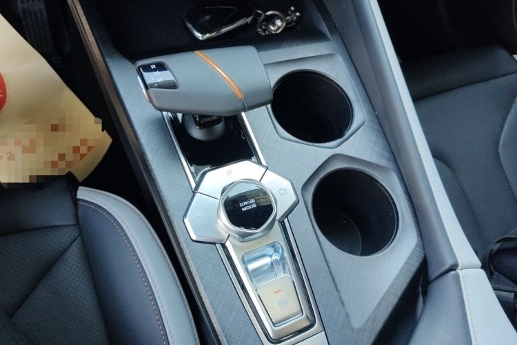 Used CHANGAN UNI-V 2023 1.5T Premium Model
