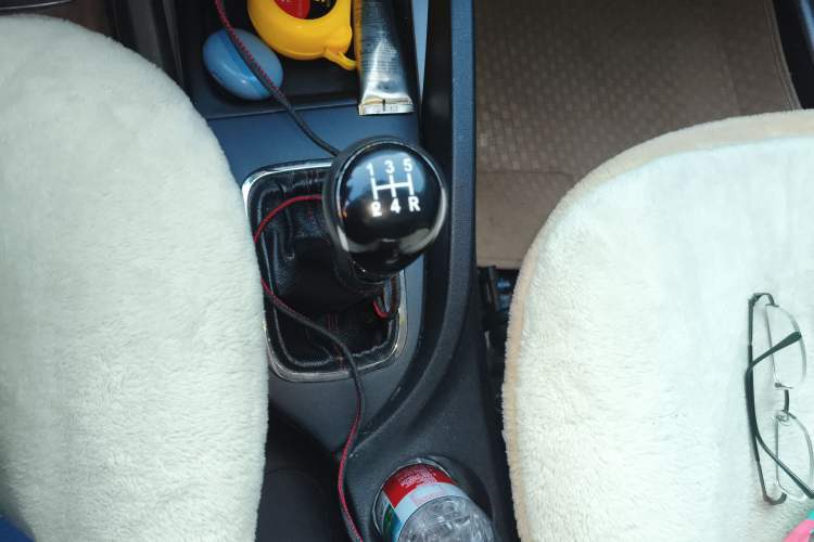 Used Changan CS35 2012 1.6L Manual Luxury Model China IV Standard