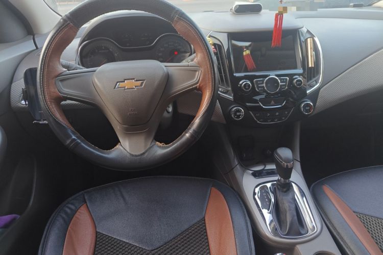 Used Chevrolet Cruze 2015 1.5L Automatic Fashion Navigation Edition
