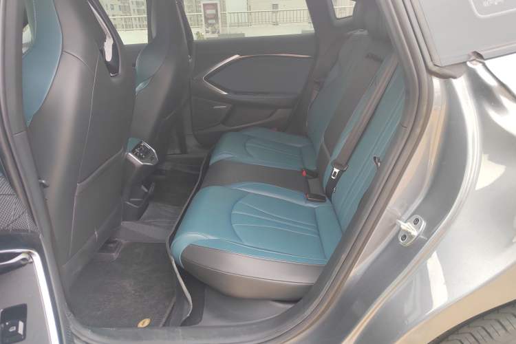 Used MG 7 2023 1.5T DCT Luxurious Supreme Edition