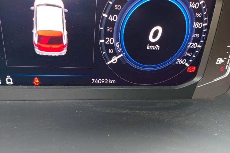 Used Volkswagen Tayron GTE Plug-in Hybrid 2022 1.4T Luxury Edition Odometer Close Up