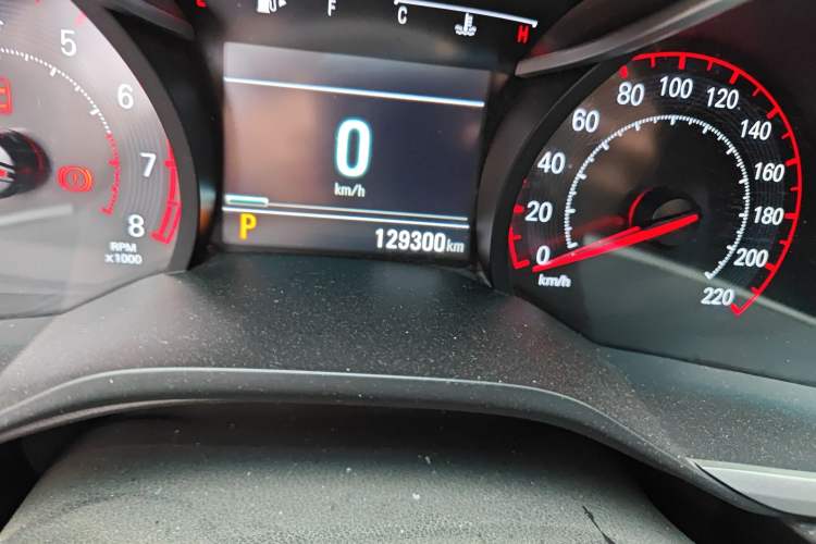 Used Chevrolet Monza 2019 RS 330T Automatic Comfort Edition China VI Standard Odometer Close Up