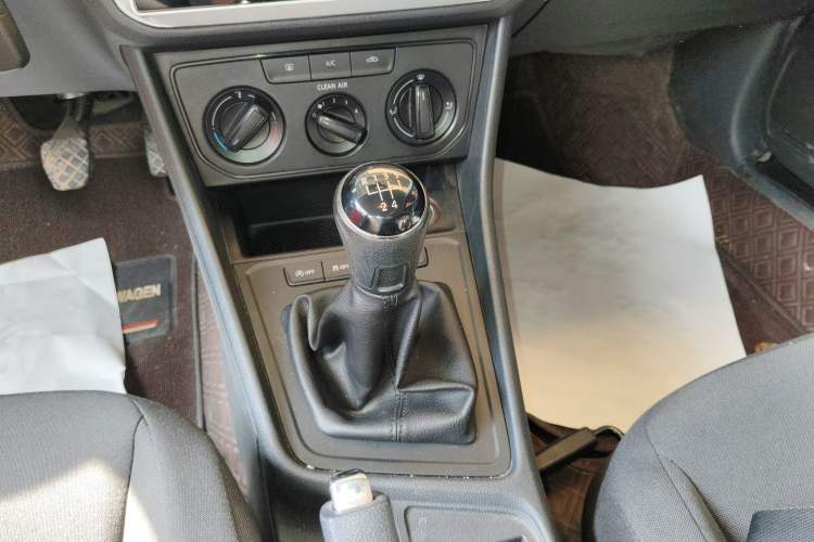 Used Volkswagen Lavida 2019 Lavida Start 1.5L Manual Fashion Edition China VI Standard
