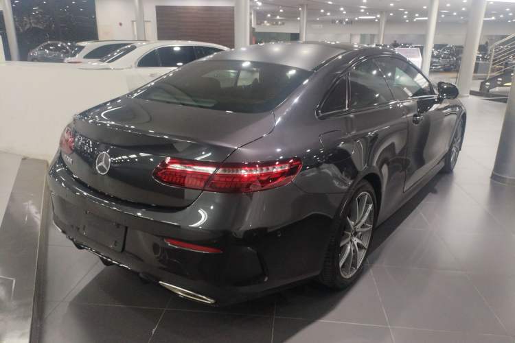 Used Mercedes-Benz E-Class 2021 Facelift E 260 Coupe
