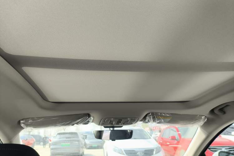 Used Roewe D7 2025 DMH 125km World Champion Excellence Edition Headliner