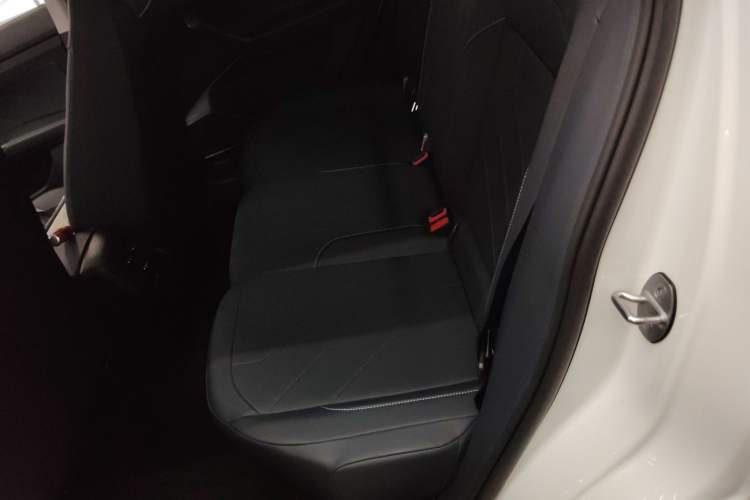 Used Volkswagen Tharu 2026 Model Xinrui 300TSI Ruixiang Edition Left Rear Seat
