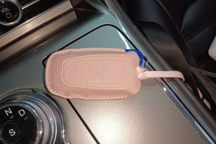 Used Ford Mondeo 2020 EcoBoost 180 Stylish Model Vehicle Key