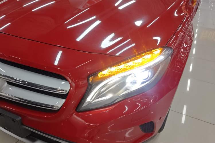 Used Mercedes-Benz GLA 2016 GLA 200 Fashion Model