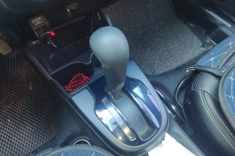 Used Honda Fit 2018 1.5L CVT Comfort Sunroof Version