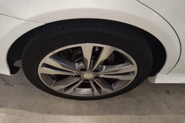 Used Mercedes-Benz E-Class 2015 Restyled E 260 L Sport Edition
