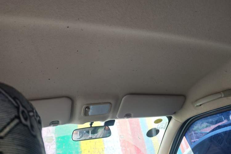 Used Wuling Rongguang S 2023 1.5L Base Version 5/7 Seats Headliner