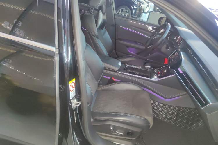 Used Audi A6L 2024 55 TFSI quattro Prestige Dynamic Edition
