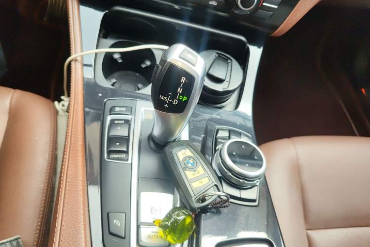 Used BMW 5 Series 2014 520Li Elegant Model