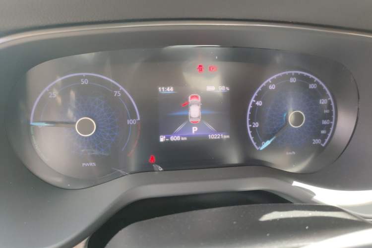 Used Hongqi E-QM5 2023 620km PLUS
