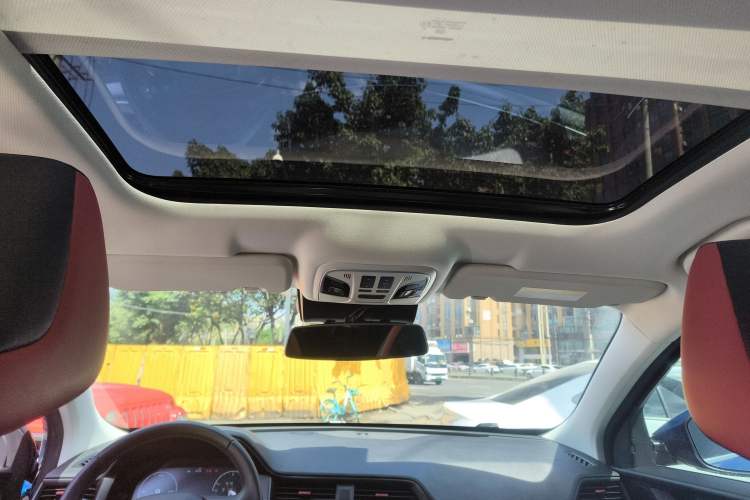 Used Haval H4 2018 Blue Label 1.5 GDIT DCT Fashion Edition Headliner