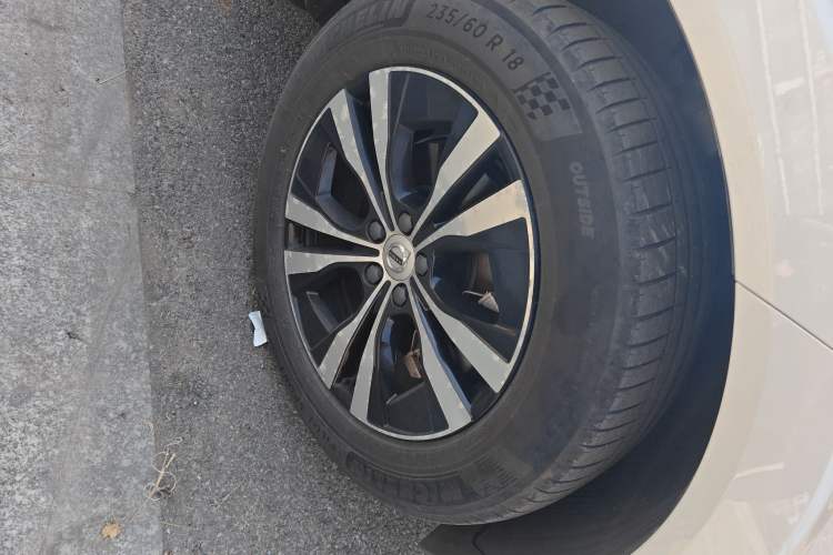 Used Volvo XC60 2023 B5 4x4 Smart Luxury Edition