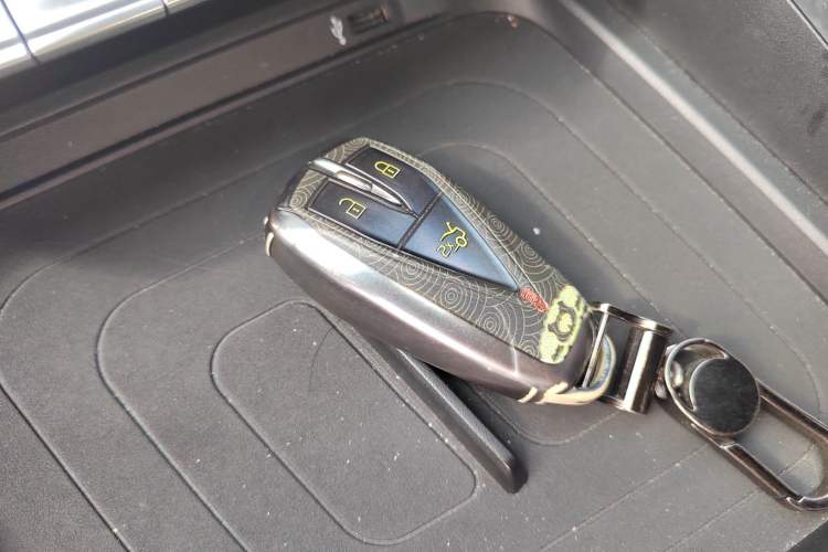 Used Changan UNI-T 2022 1.5T Prestige Version