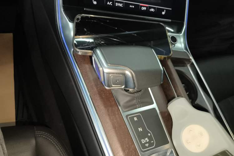 Used Audi A6 2021 allroad quattro Explorer 55 TFSI Prestige Off-Road Model
