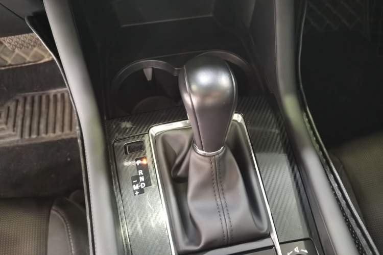 Used Mazda Mazda 3 Axela 2022 2.0L Automatic ZhiXuan Edition