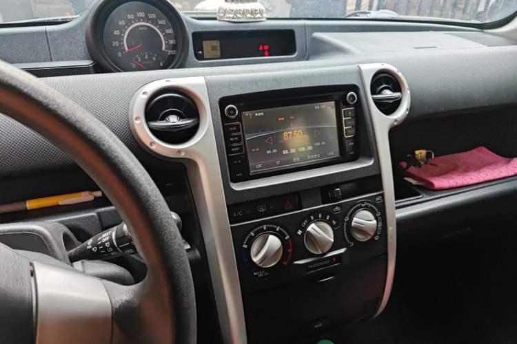 Used Great Wall M2 2012 1.5L Manual Urban Edition Audio And AC Panel