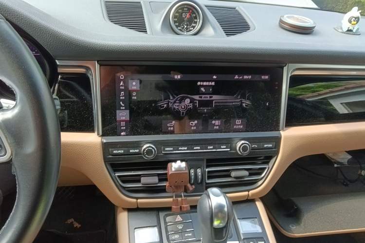 Used Porsche Macan 2020 Macan S 3.0T
