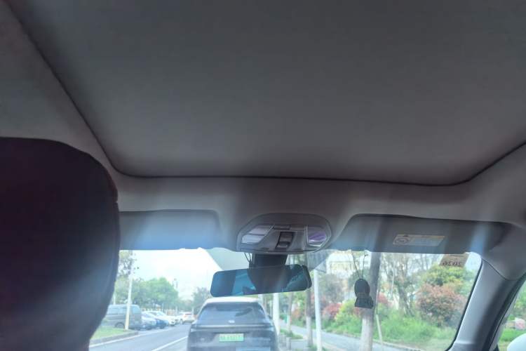 Used Brilliance V6 2018 1.5T Manual Luxury Model Headliner