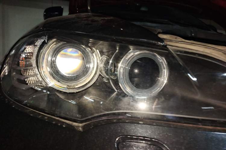Used BMW X6 2011 xDrive35i Right Front Headlight