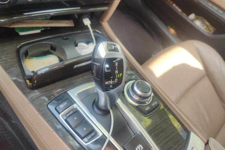 Used BMW 7 Series 2011 730Li Elegant Model
