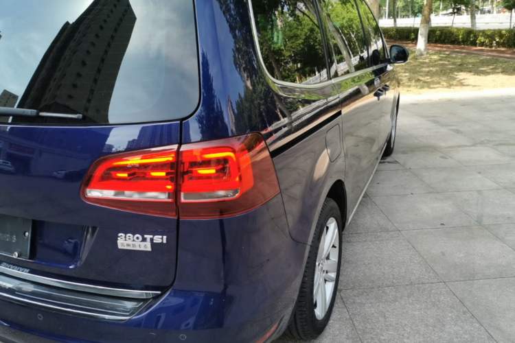 Used Volkswagen Sharan 2018 Revised Version 380TSI Comfort Edition 7-Seater

