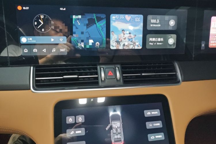 Used Li Auto ONE 2020 Extended-Range 6-Seater Version Audio And AC Panel